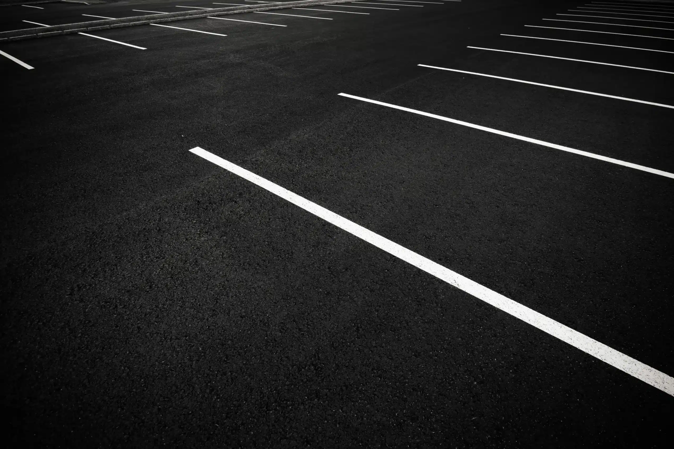 What is the Life Expectancy of an Asphalt Parking Lot in the East Bay?